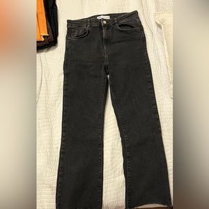 Zara Black Ankle Boot cut jeans size 6